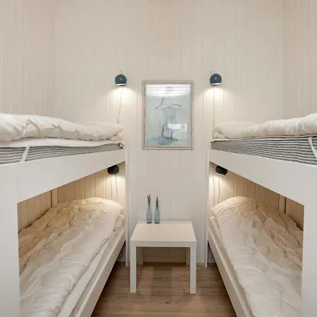 Sleeps 8 Pool Wifi *